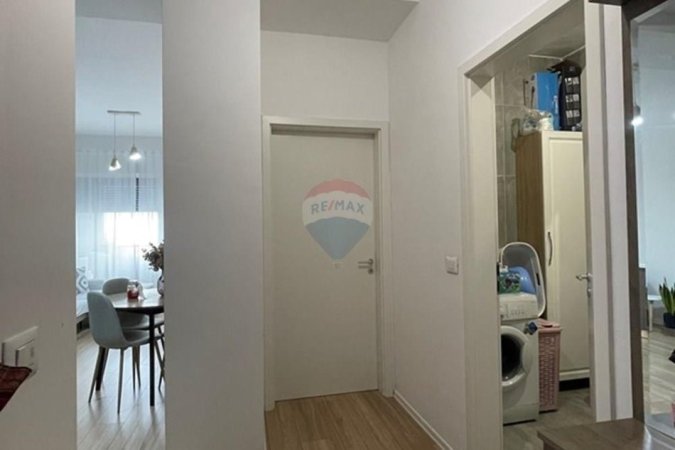 Tirane, shitet apartament 1+1 Kati 4, 63 m² 157.000 € (Kompleksi Kontakt)