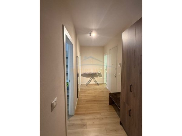Shqiperi, jepet me qera apartament 2+1+Ballkon Kati 2, 100 m² 1.200 € (Zogu i Zi)