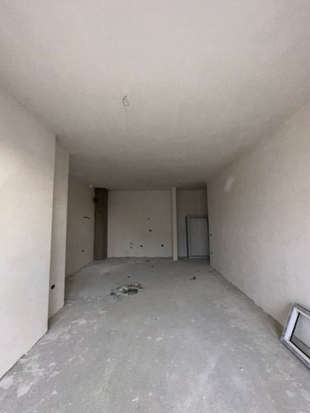Tirane, shitet apartament 2+1+Ballkon Kati 6, 116 m² 220.000 € (Fusha Aviacionit)