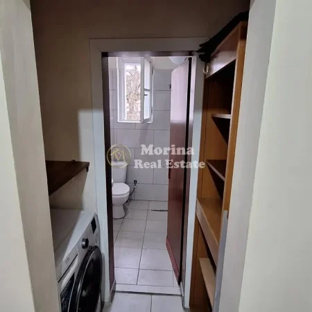 Tirane, jepet me qera apartament 1+1 Kati 3, 45 m² 280 € (Medrese)