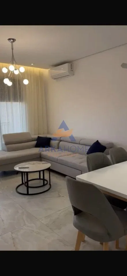 Tirane, jepet me qera apartament Kati 2, 93 m² 1.000 € 