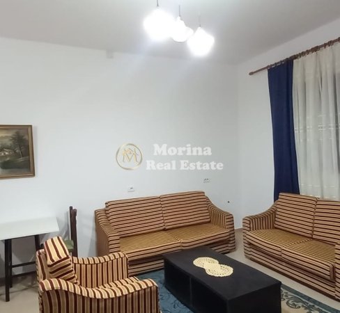 Tirane, jepet me qera garsonier 1+1 Kati 1, 40 m² 330 € (Shkoze)