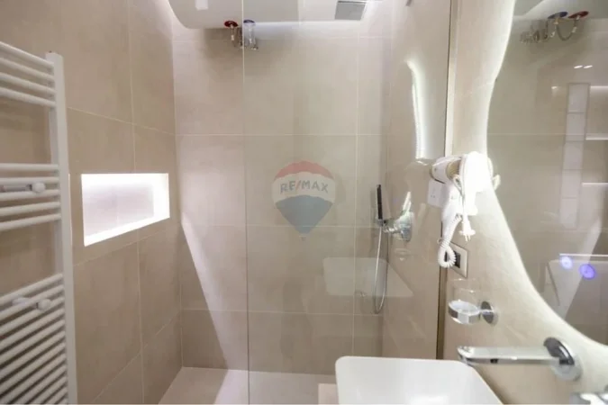 L_19659e46-3db1-4bb2-b859-b257d0f62813.webp L_19659e46-3db1-4bb2-b859-b257d0f62813.webp