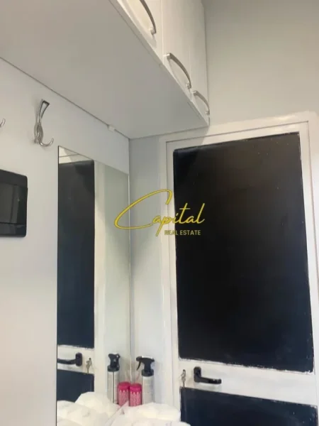 Tirane, jepet me qera apartament 1+1 Kati 1, 35 m² 500 € (RRUGA E KAVAJES)