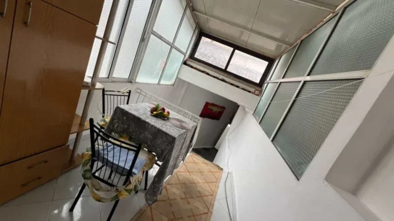 Tirane, jepet me qera shtepi 2+1+Aneks Kati 1, 87 m² 350 € 