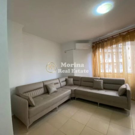 Tirane, jepet me qera apartament 2+1 Kati 3, 95 m² 650 € (Selvia)