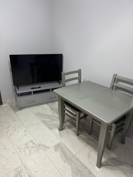 Tirane, shitet apartament 1+1 Kati 2, 59 m² (Rruga Stadiumi Dinamo)