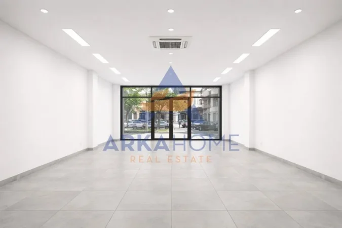 Tirane, jepet me qera ambjent biznesi Kati -1, 80 m² 518 € 