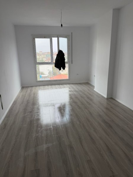 Shitet  apartament 1+1+Ballkon gati per banim Kati 4, 66 m² 88.000 € (Paskuqan)