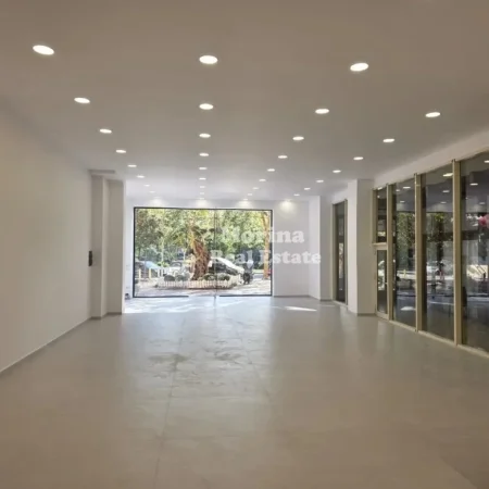Tirane, jepet me qera ambjent biznesi Kati 0, 166 m² 4.200 € (Bulevardi Gjergj Fishta)