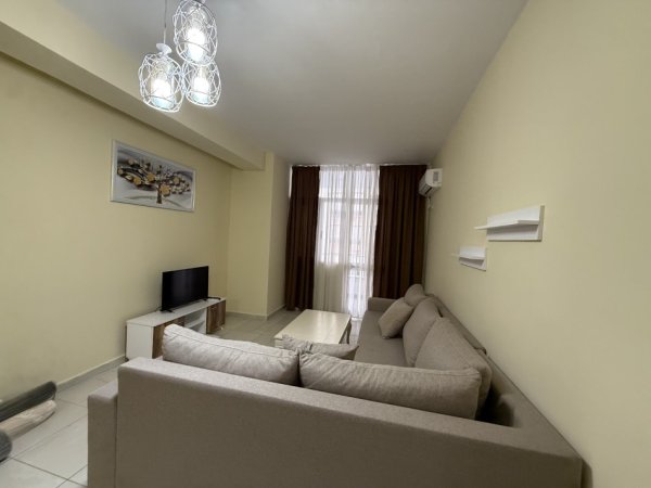 Jepet me qera apartament ne Astir prane Spar  1+1+Ballkon Kati 3, 82 m² 450 € (Astir)