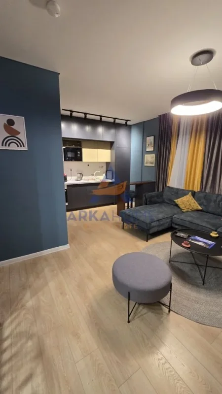 Tirane, jap me qera apartament 2+1+Ballkon Kati 1, 75 m² 1.700 € 