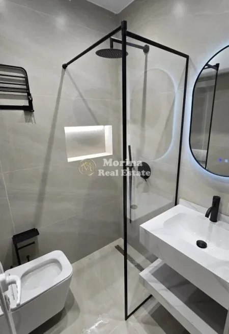 Tirane, shiten 3 garsoniere Kati 4, 84 m² 255.000 € (Mine Peza)