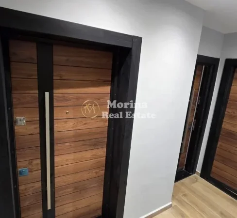 Tirane, shiten 3 garsoniere Kati 4, 84 m² 255.000 € (Mine Peza)