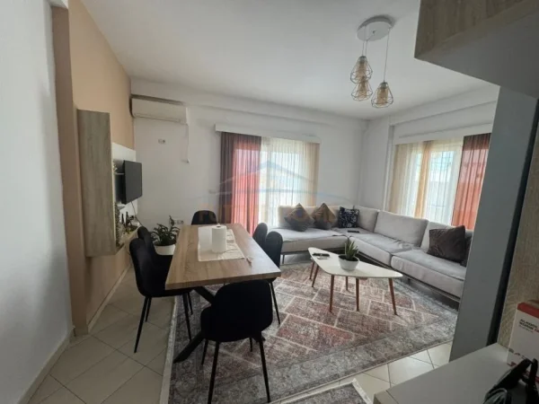Tirane, shitet apartament 1+1+Ballkon Kati 8, 62 m² 250.000 € (Rr Petro Marko)