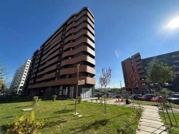 Tirane, shitet apartament 2+1+Ballkon Kati 2, 112 m² 190.000 € (Oasis Residence)