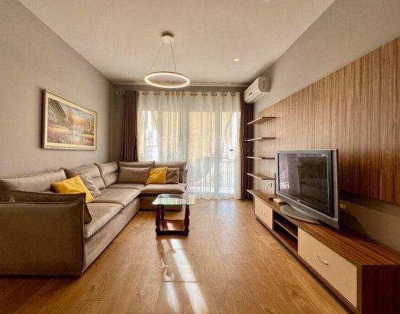 Tirane, shitet apartament 2+1 , 90 m² 188.000 € 