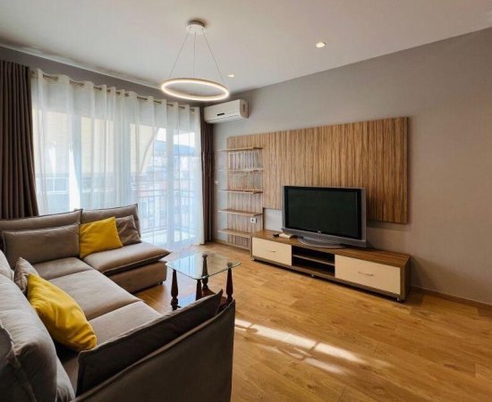 Tirane, shitet apartament 2+1 , 90 m² 188.000 € 