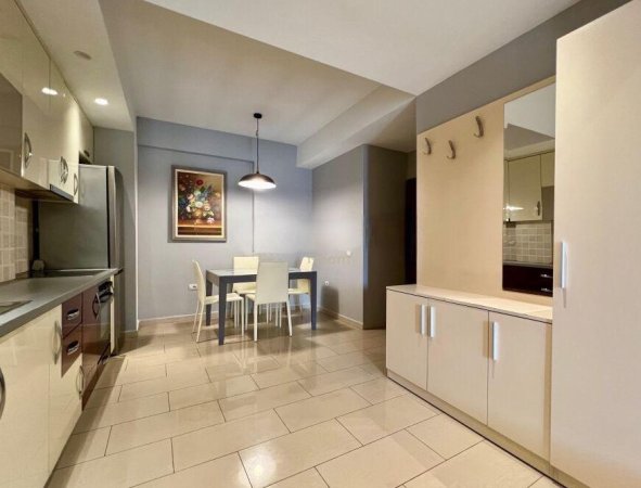 Tirane, shitet apartament 2+1 , 90 m² 188.000 € 