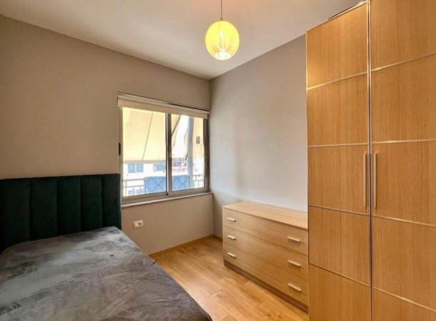 Tirane, shitet apartament 2+1 , 90 m² 188.000 € 