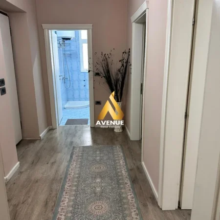 Tirane, shitet apartament 2+1 Kati 3, 70 m² (viktor eftemiu)