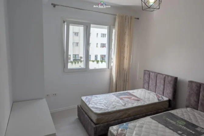 Tirane, jepet me qera apartament 2+1 Kati 2, 96 m² 725 € (Rruga Fejzi Himzo)