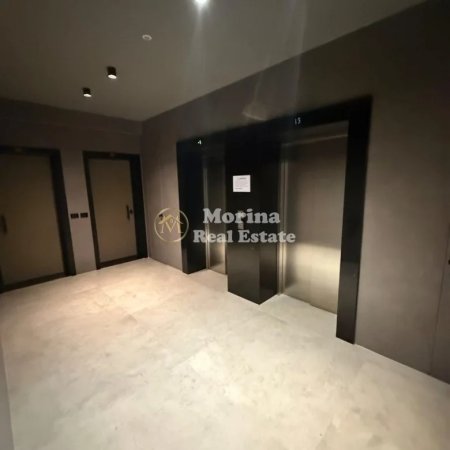 Tirane, jepet me qera ambjent biznesi Kati 2, 114 m² 1.200 € (Rruga e Kavajes)