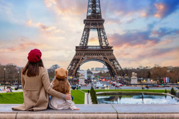 Tirane, oferte City-tour | Vizita qytetesh Paris dhe Mont Saint Michel Paris dhe Mont Saint Michel Nisja 28 Mars cmimi 490 EUro