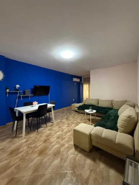Tirane, jepet me qera apartament 1+1 Kati 5, 70 m² 550 € (Don Bosko prane Er Petrol)