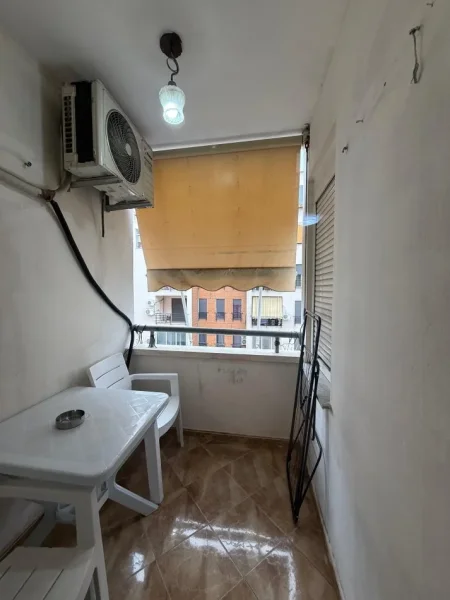 Tirane, jepet me qera apartament 1+1 Kati 5, 70 m² 550 € (Don Bosko prane Er Petrol)