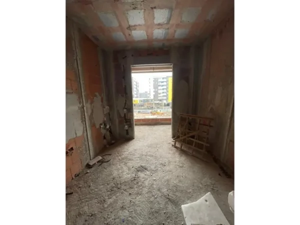 Tirane, shitet apartament 1+1+Ballkon Kati 7, 69 m² 58.000 € (Kamez)