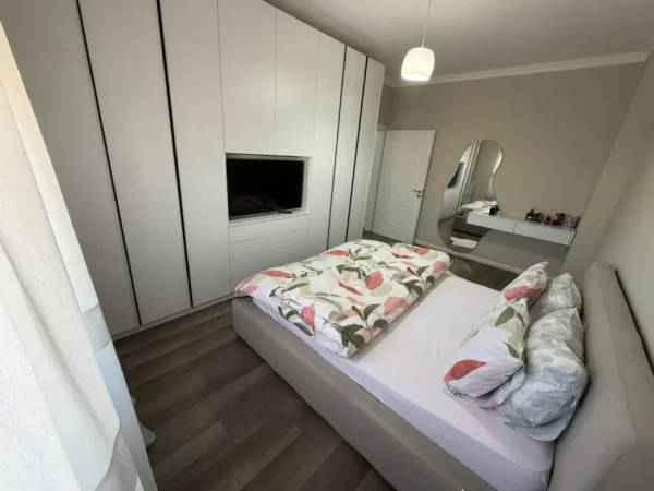 Tirane, shitet apartament 2+1 Kati 5, 97 m² 203.000 € (Don Bosko)