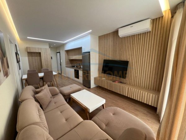 Tirane, jepet me qera apartament Kati 5, 86 m² 1.000 €