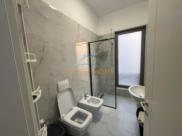 Tirane, jepet me qera apartament Kati 7, 110 m² 1.200 € 