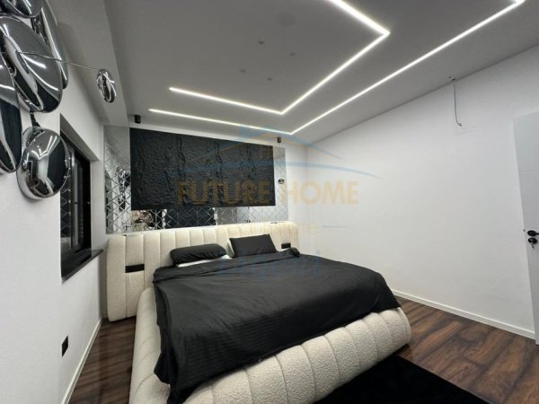 Tirane, jepet me qera apartament Kati 6, 120 m² 2.200 €