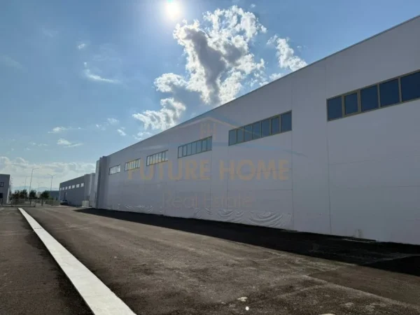 Durres, jepet me qera Kapanon ne zonen e Bisht-Kamez, Kati 0, 10.000 m² 35.000 €