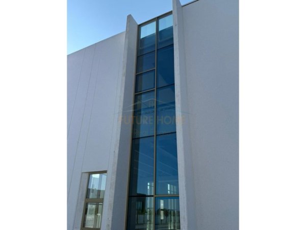 Durres, jepet me qera Kapanon ne zonen e Bisht-Kamez, Kati 0, 10.000 m² 35.000 €