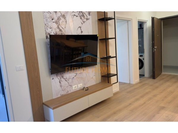 Tirane, jepet me qera apartament Kati 4, 58 m² 850 € 