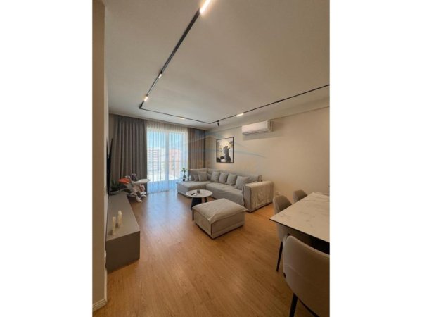 Tirane, shitet apartament 2+1+2+Ballkon Kati 6, 114 m² 250.000 € (Unaza e Re, Rezidenca Future Home)