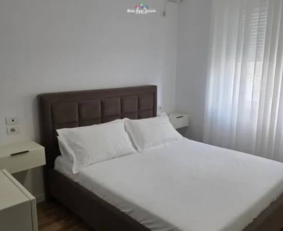 Tirane, jepet me qera apartament 1+1+Ballkon Kati 5, 70 m² 625 € (Bulevardi Gjergj Fishta)