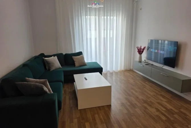 Tirane, jepet me qera apartament 1+1+Ballkon Kati 5, 70 m² 625 € (Bulevardi Gjergj Fishta)