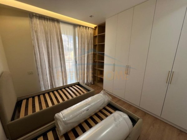 Qera, Apartament 2+1+, Golden Tower Residence, Tiranë. 1,000 €, PARK63198