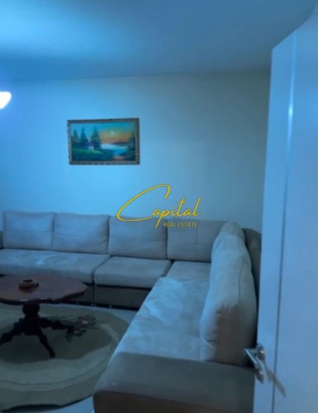 Tirane, jepet me qera apartament 2+1 Kati 4, 75 m² 550 € (RRUGA E KAVAJES)