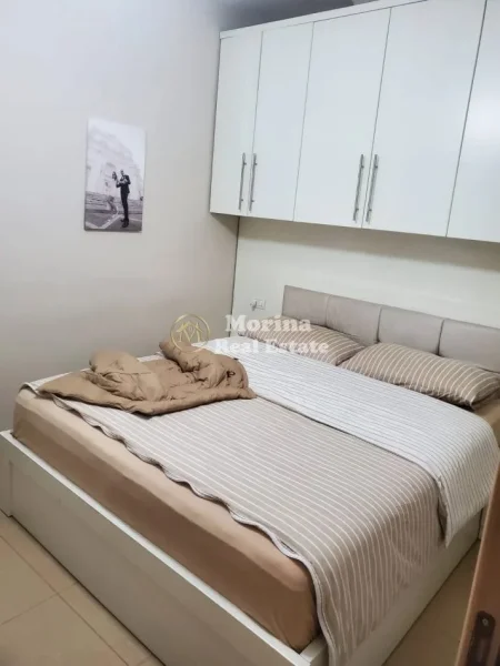 Tirane, jepet me qera apartament 1+1 Kati 5, 60 m² 400 € (Yzberisht)
