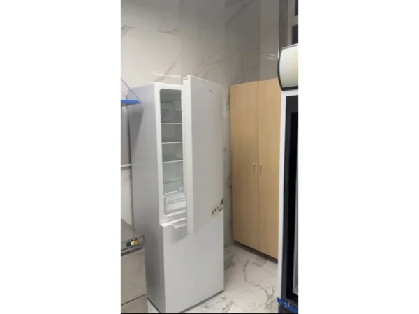 Shqiperi, jepet me qera ambjent biznesi Kati 0, 78 m² 1.400 € (Sheshi Willson)