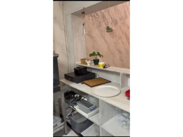 Shqiperi, jepet me qera ambjent biznesi Kati 0, 78 m² 1.400 € (Sheshi Willson)