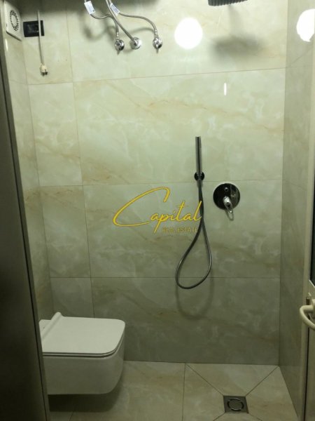 Tirane, jepet me qera garsonier 1+1 Kati 2, 50 m² 500 € (PAZARI I RI)