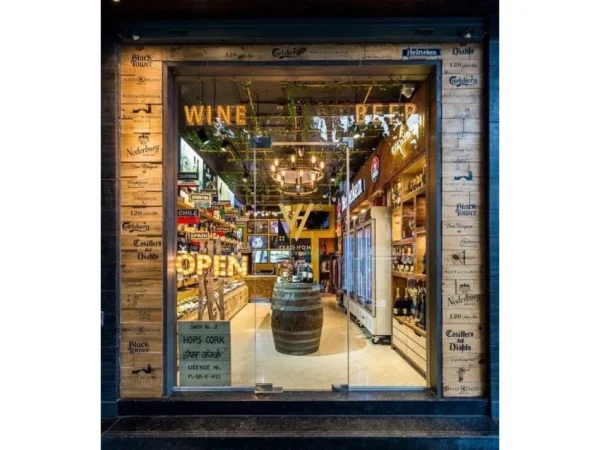 Tirane, shitet ambjent biznesi Kati 0, 15 m² 35.000 € (BLLOK)