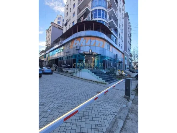 Tirane, shitet ambjent biznesi Kati 1, 222 m² 888.000 € 