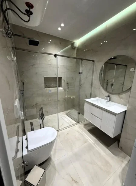 Tirane, jepet me qera apartament 2 Katshe Kati 0, 160 m² 1.500 € (Xhamllik)